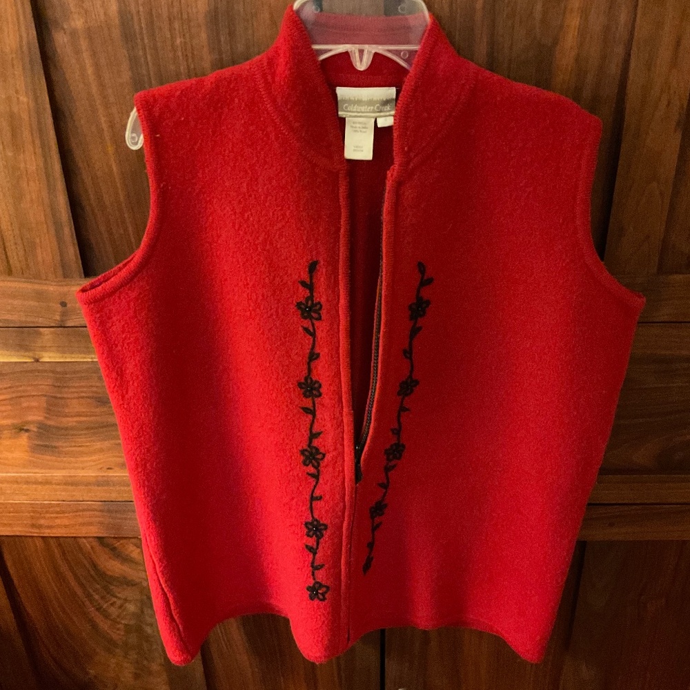 Red boiled wool Coldwater Creek vest with black bead trim M